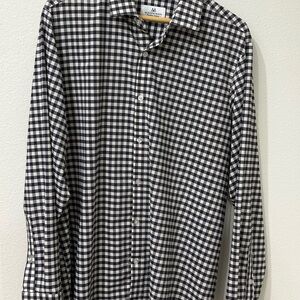 Mizzen+Main Black and White Casual Button Down Shirt